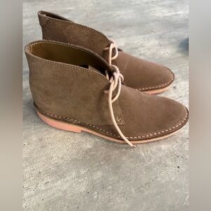 Vellies Brown Suede Ankle Boots with Pink Soles Size 8